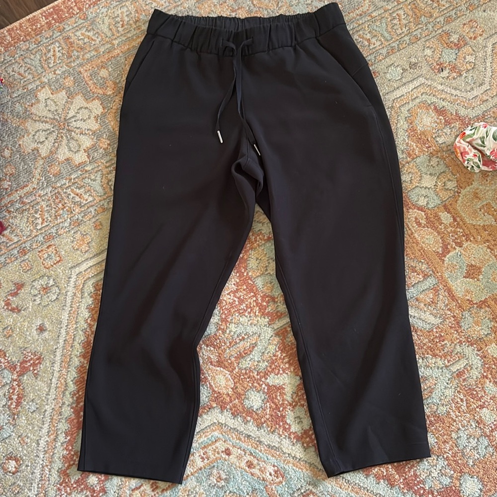 Lulelemon pants 6 black